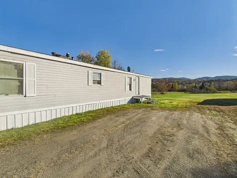 54 Edwards Street Colebrook NH 03576