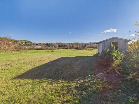 54 Edwards Street Colebrook NH 03576