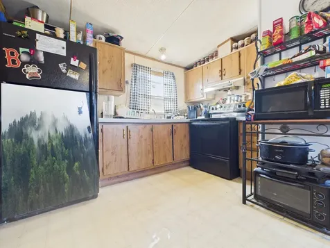 54 Edwards Street Colebrook NH 03576