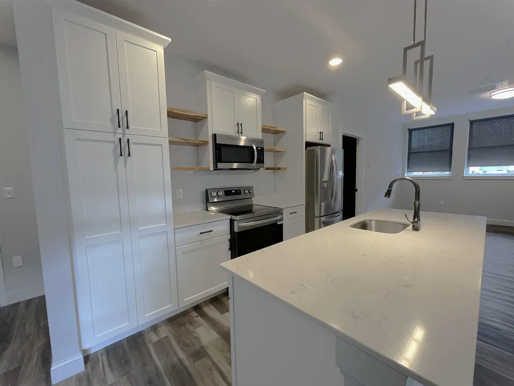 25 Lowell Street Manchester NH 03101