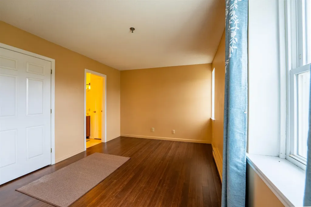 28 Academy Street Franconia NH 03580