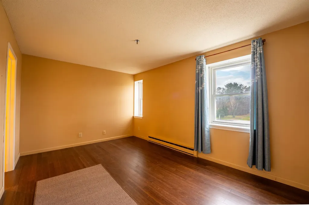 28 Academy Street Franconia NH 03580