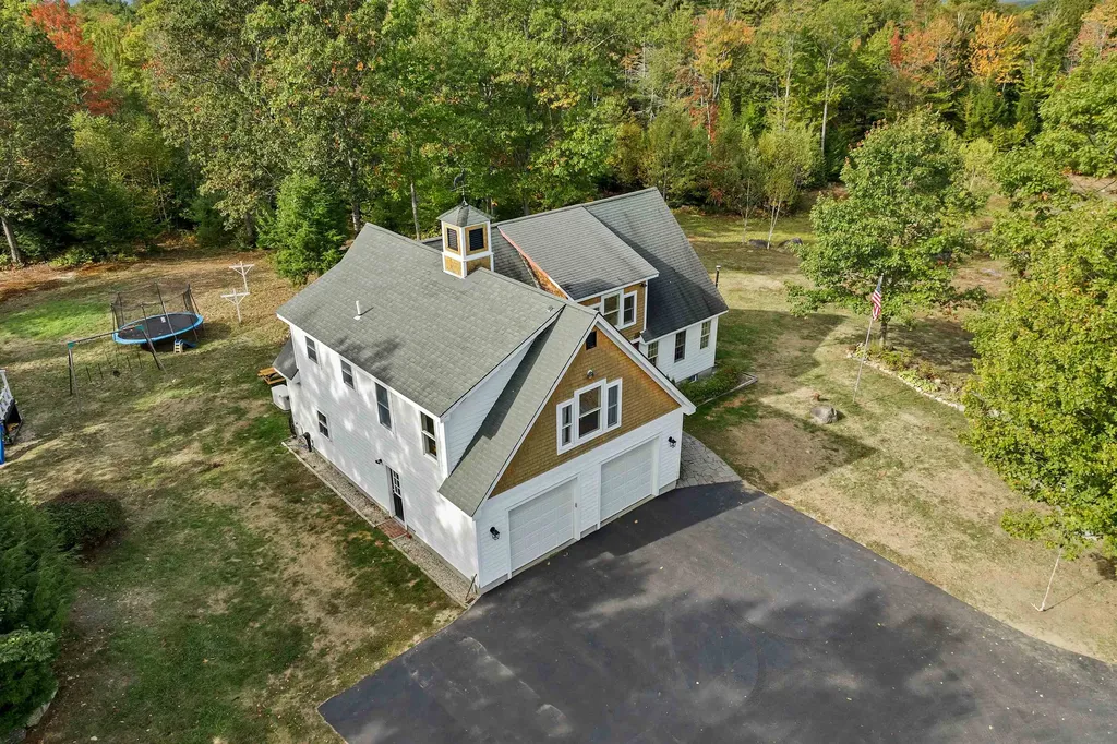 51 Federal Corner Road Tuftonboro NH 03816