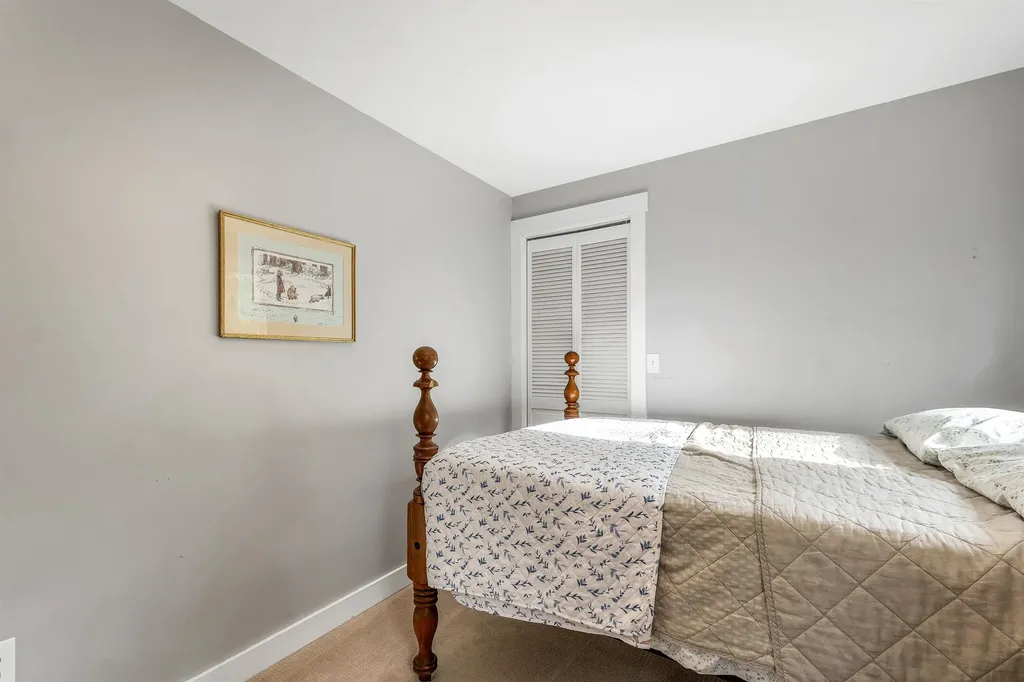 51 Federal Corner Road Tuftonboro NH 03816