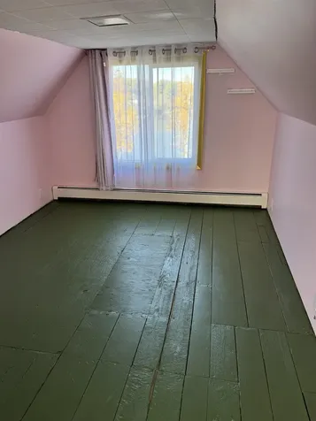 17 Great Cove Drive Newmarket NH 03857