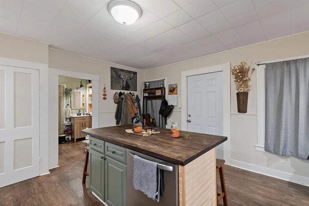 393 Ferry Street Hyde Park VT 05655