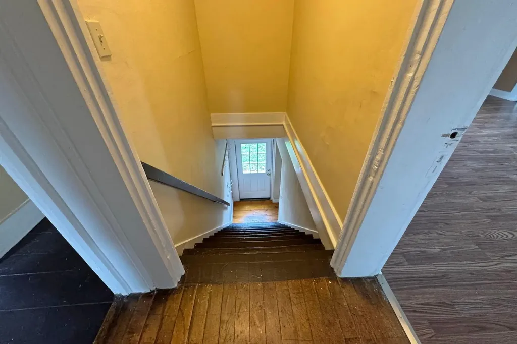 50 Chestnut Avenue Rutland City VT 05701