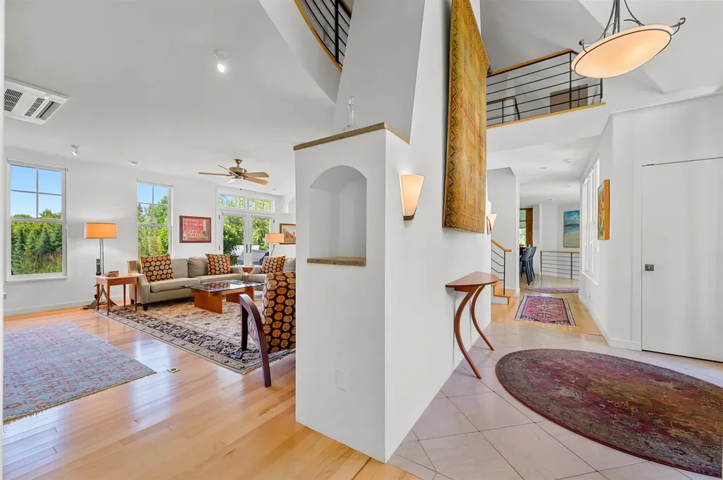 111 High Birches Road Waterbury VT 05676