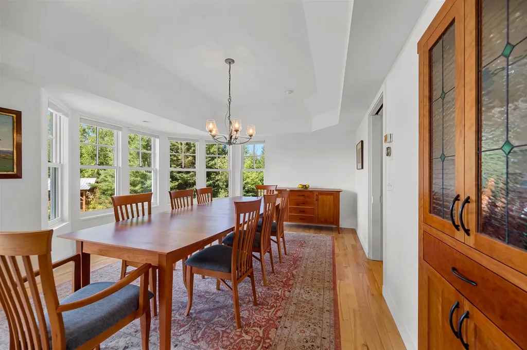 111 High Birches Road Waterbury VT 05676