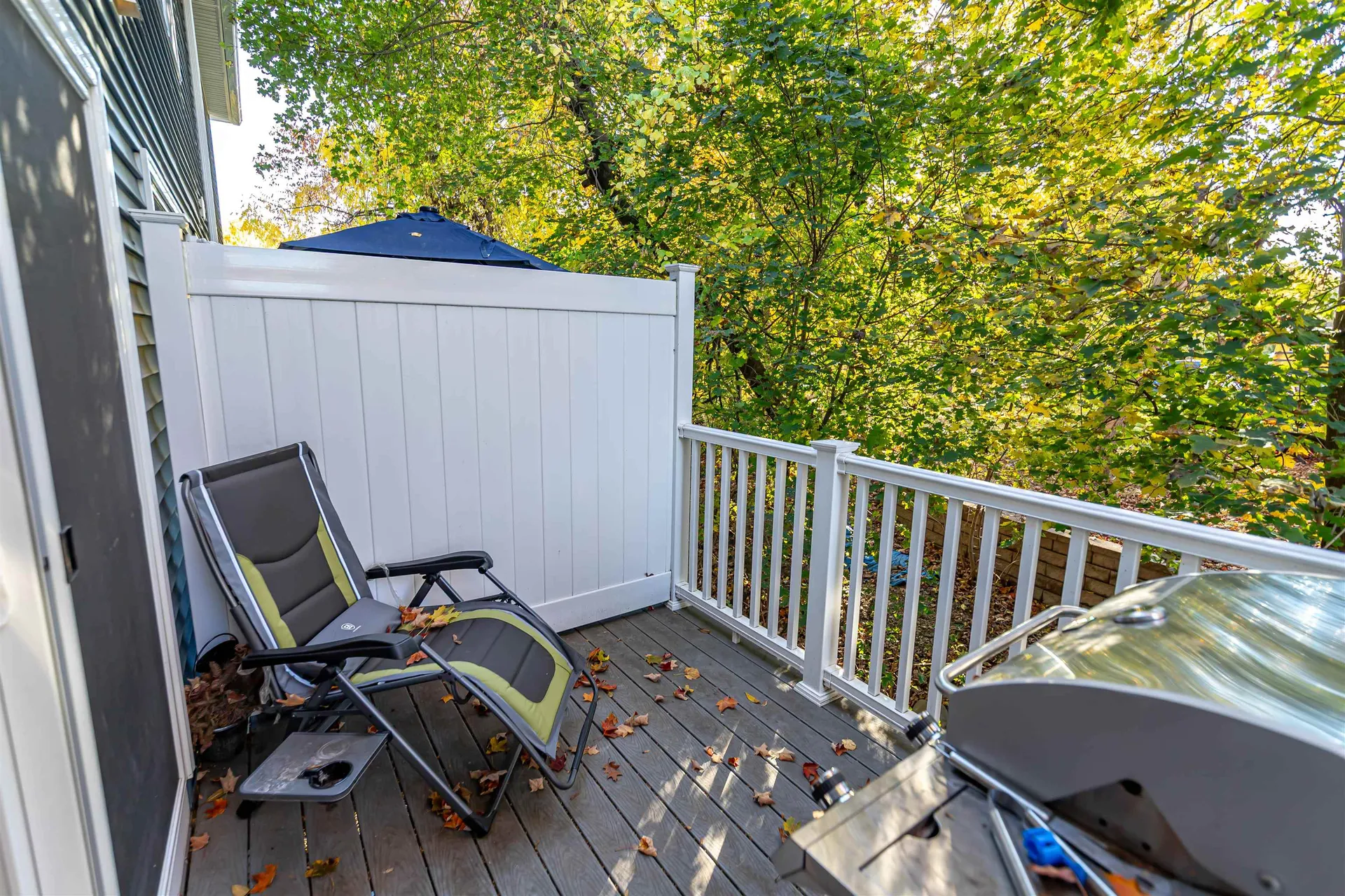 13 Sapphire Lane Nashua NH 03064