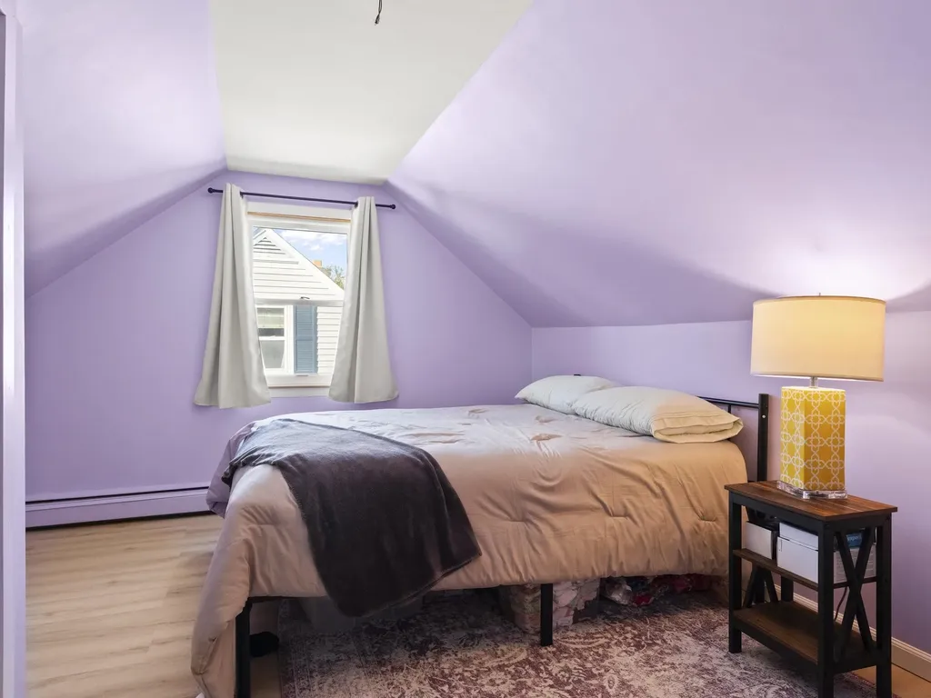 146 Woodbine Avenue Manchester NH 03109