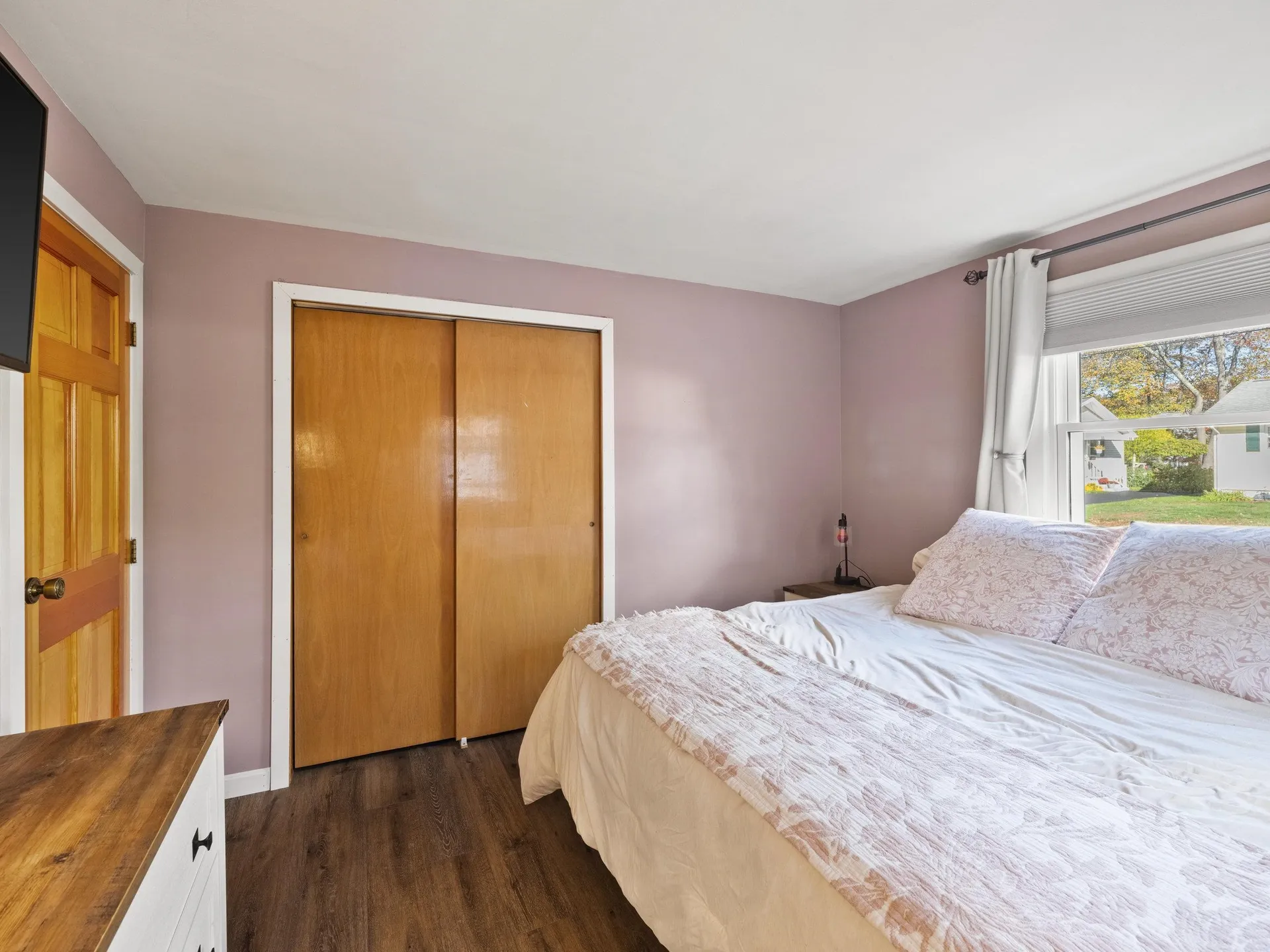 146 Woodbine Avenue Manchester NH 03109