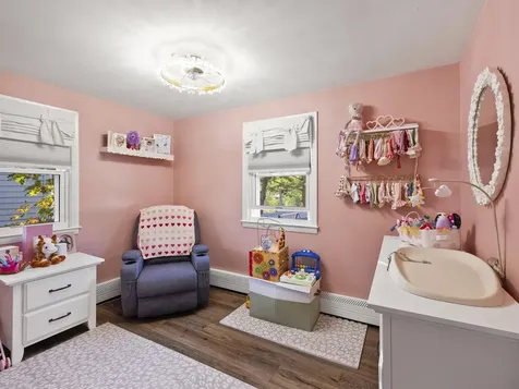 146 Woodbine Avenue Manchester NH 03109