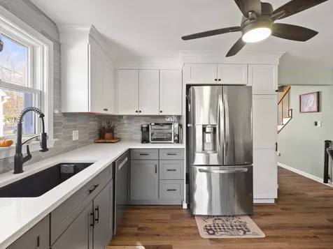 146 Woodbine Avenue Manchester NH 03109