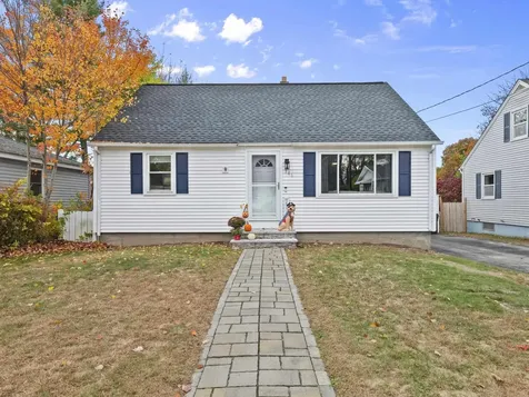 146 Woodbine Avenue Manchester NH 03109