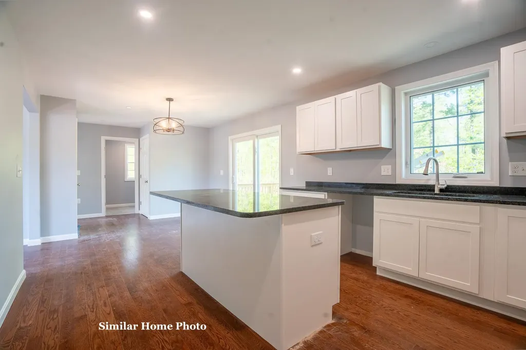 871 Salmon Falls Road Rochester NH 03839