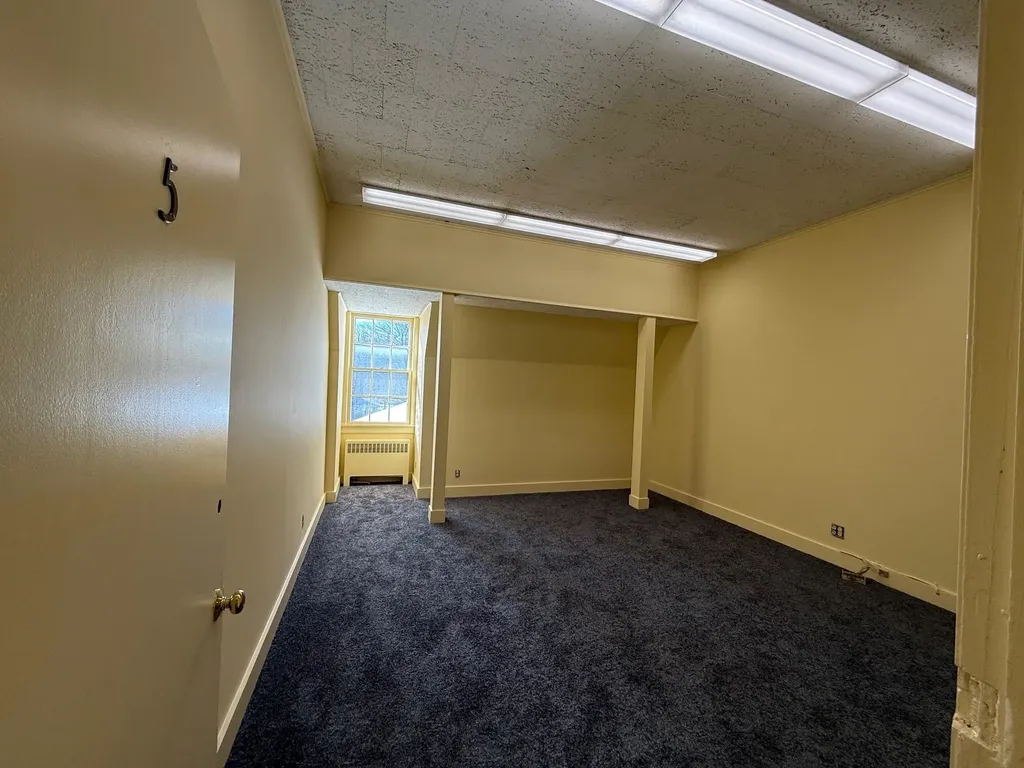 21 Vt Route 121 East Grafton VT 05146