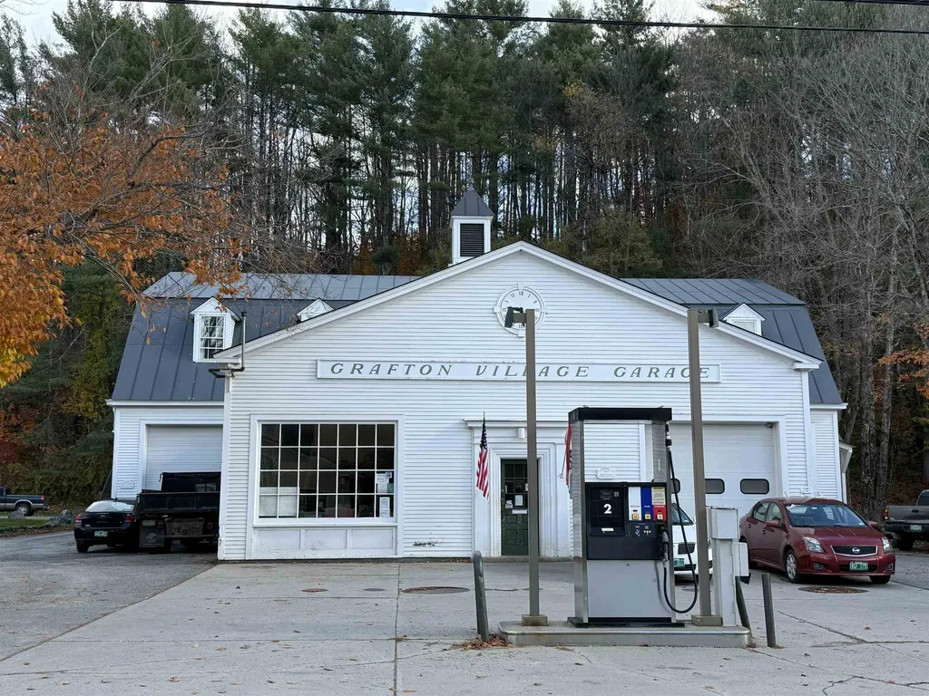 21 Vt Route 121 East Grafton VT 05146