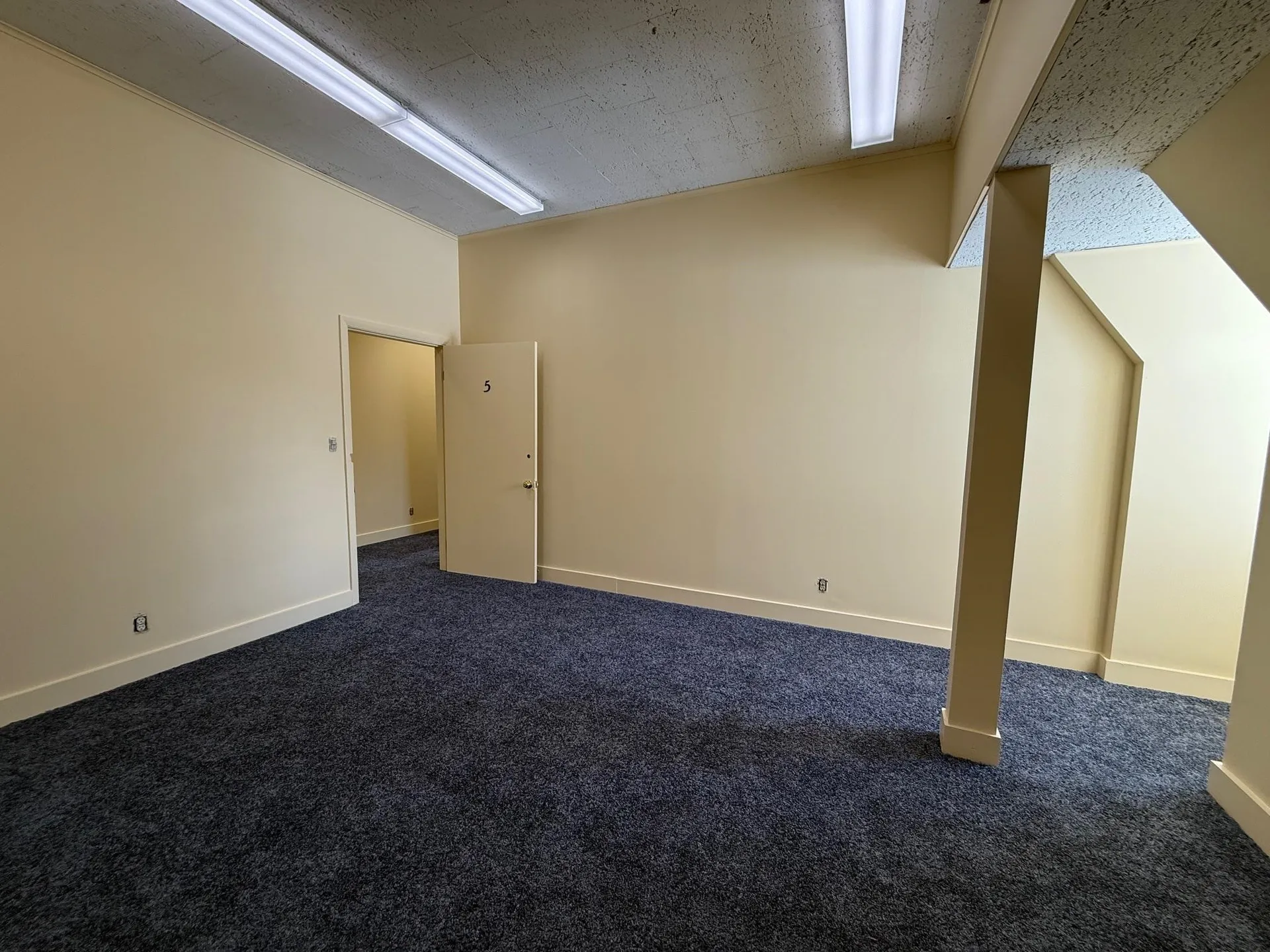 21 Vt Route 121 East Grafton VT 05146