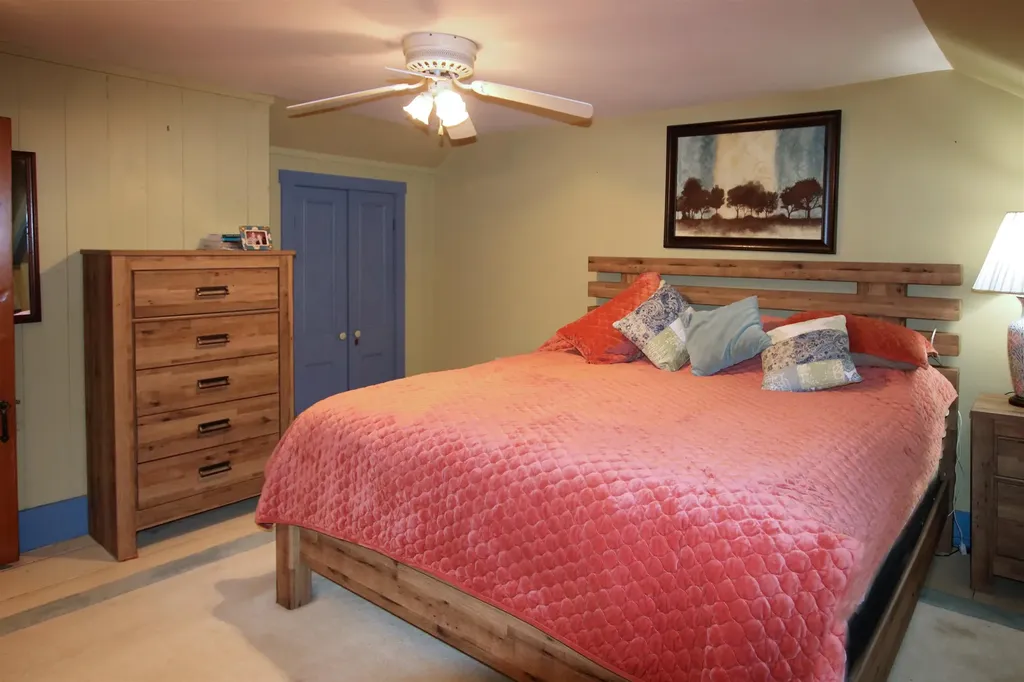 2866 Center Road Hyde Park VT 05655