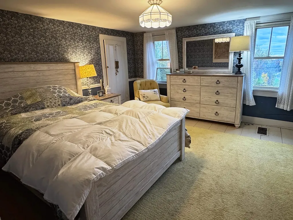 2866 Center Road Hyde Park VT 05655