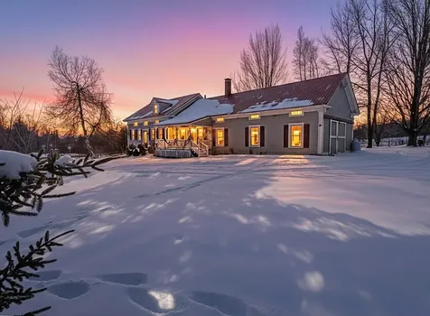 2866 Center Road Hyde Park VT 05655