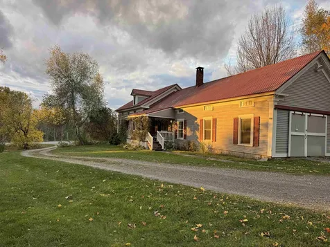 2866 Center Road Hyde Park VT 05655