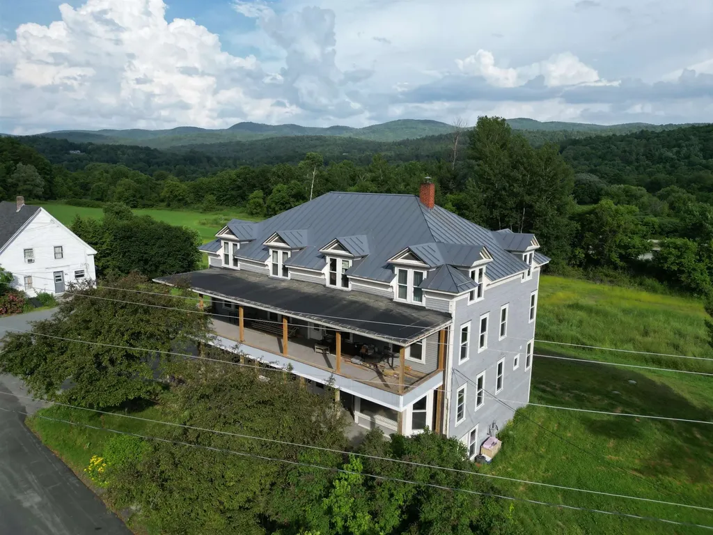 286 Carter Street Barnet VT 05821