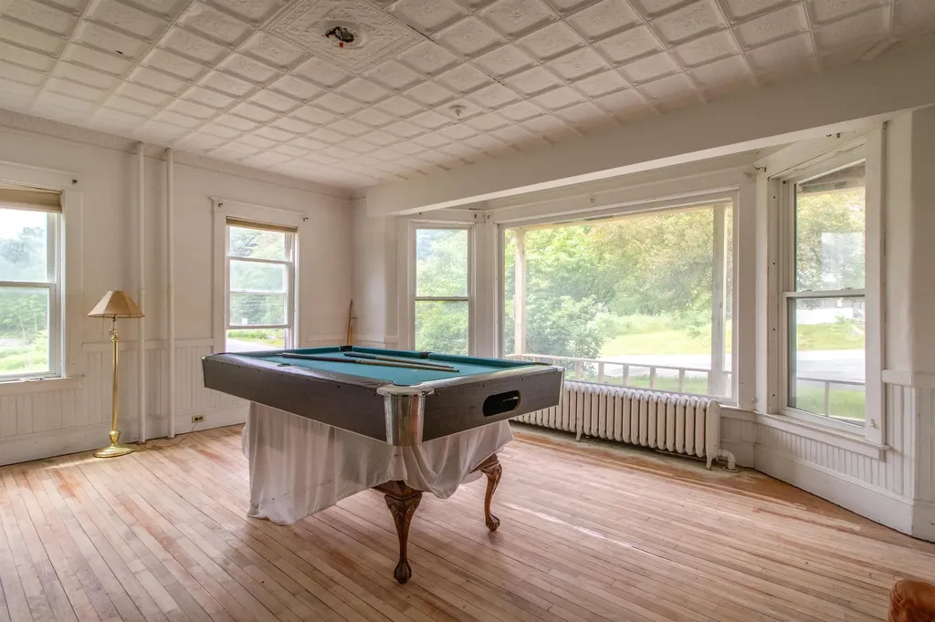 286 Carter Street Barnet VT 05821