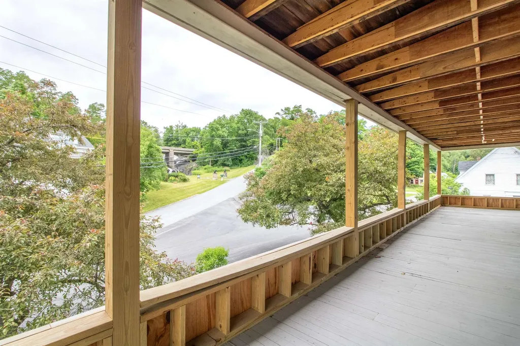 286 Carter Street Barnet VT 05821