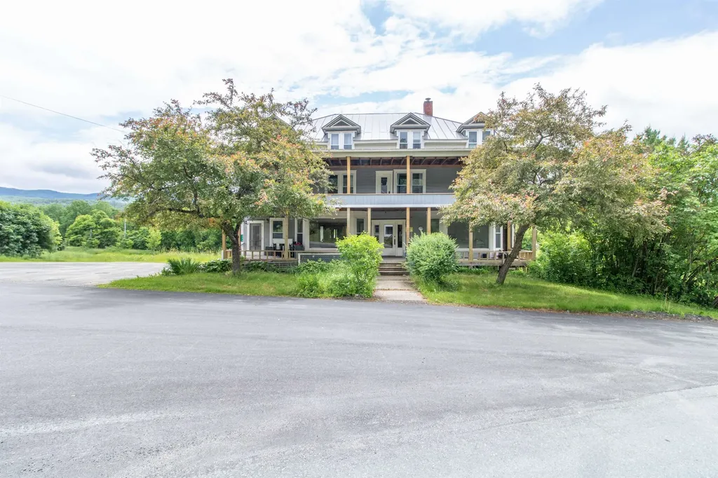 286 Carter Street Barnet VT 05821