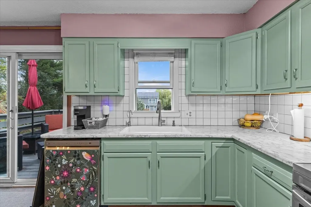 1430 Hinesburg Road South Burlington VT 05403