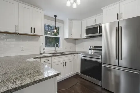 22 Clay Street Merrimack NH 03054