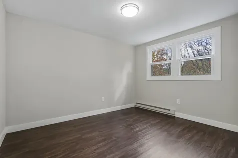 22 Clay Street Merrimack NH 03054