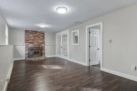 22 Clay Street Merrimack NH 03054