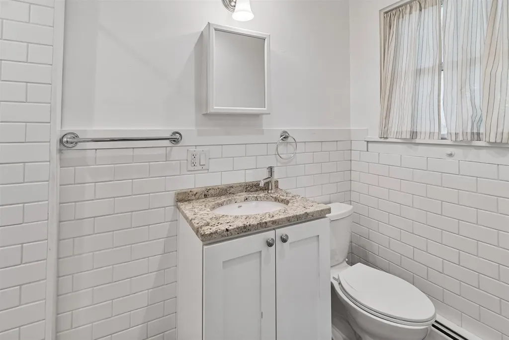 476-478 Saint Paul Street Burlington VT 05401