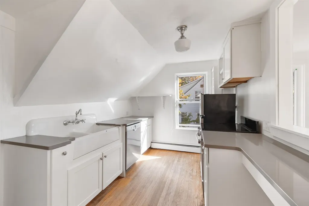 476-478 Saint Paul Street Burlington VT 05401