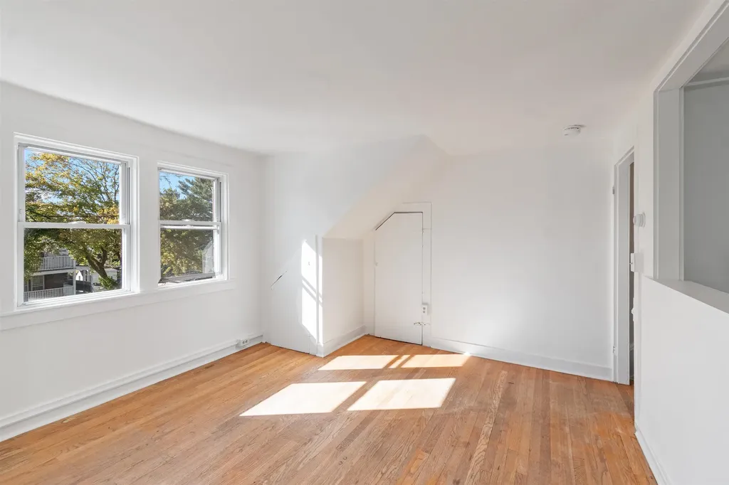 476-478 Saint Paul Street Burlington VT 05401