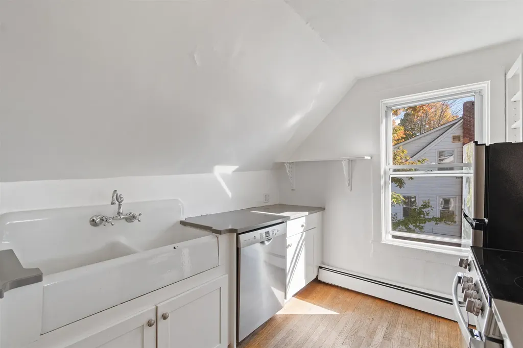 476-478 Saint Paul Street Burlington VT 05401