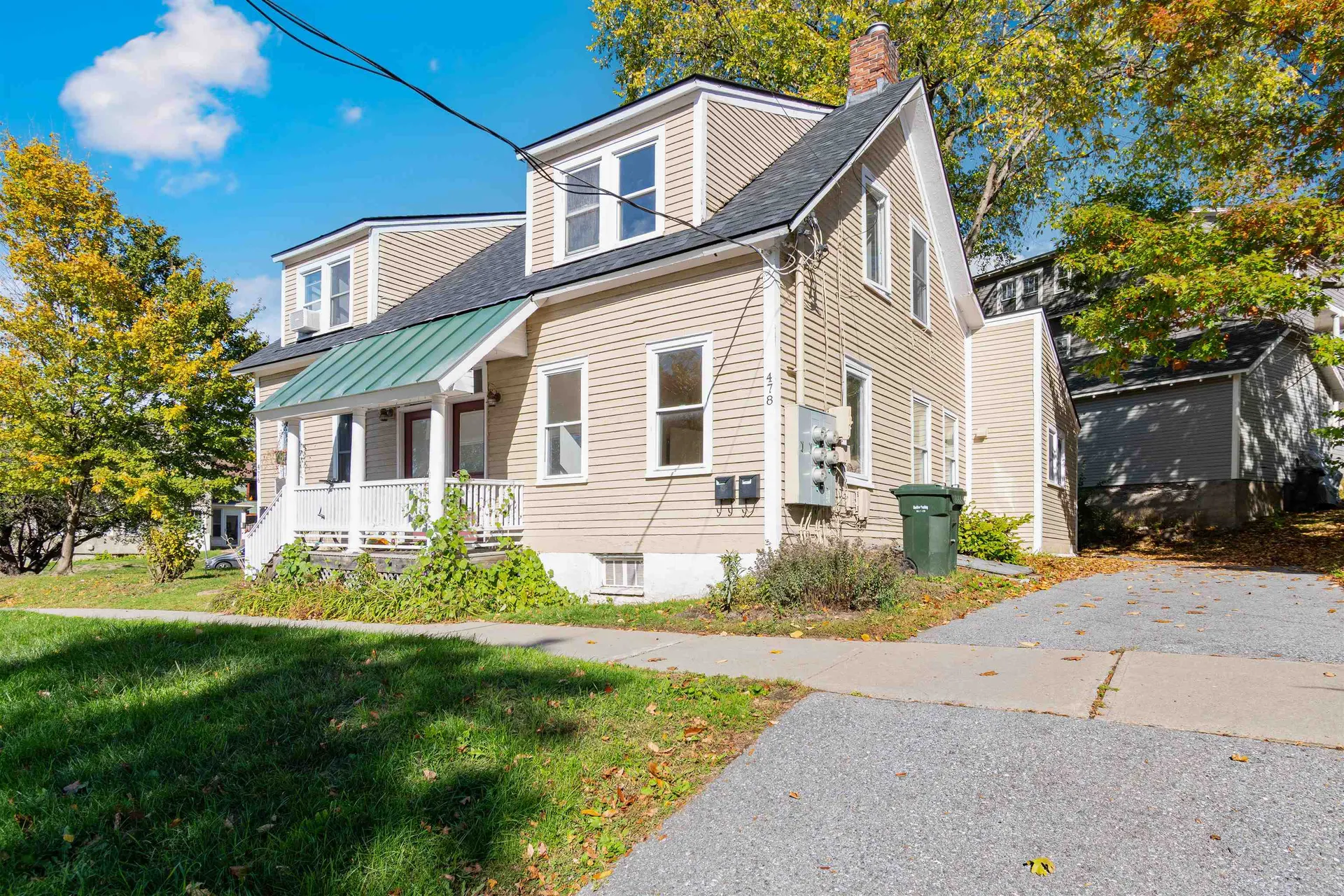 Burlington VT, 476-478 Saint Paul Street