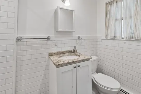 476-478 Saint Paul Street Burlington VT 05401