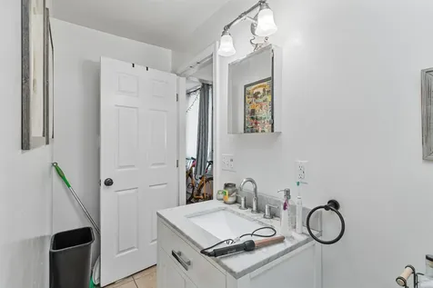 476-478 Saint Paul Street Burlington VT 05401