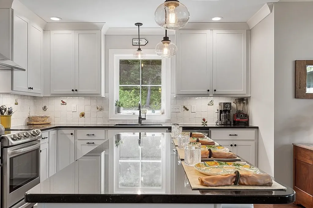 105 Gateway Drive Chesterfield NH 03443