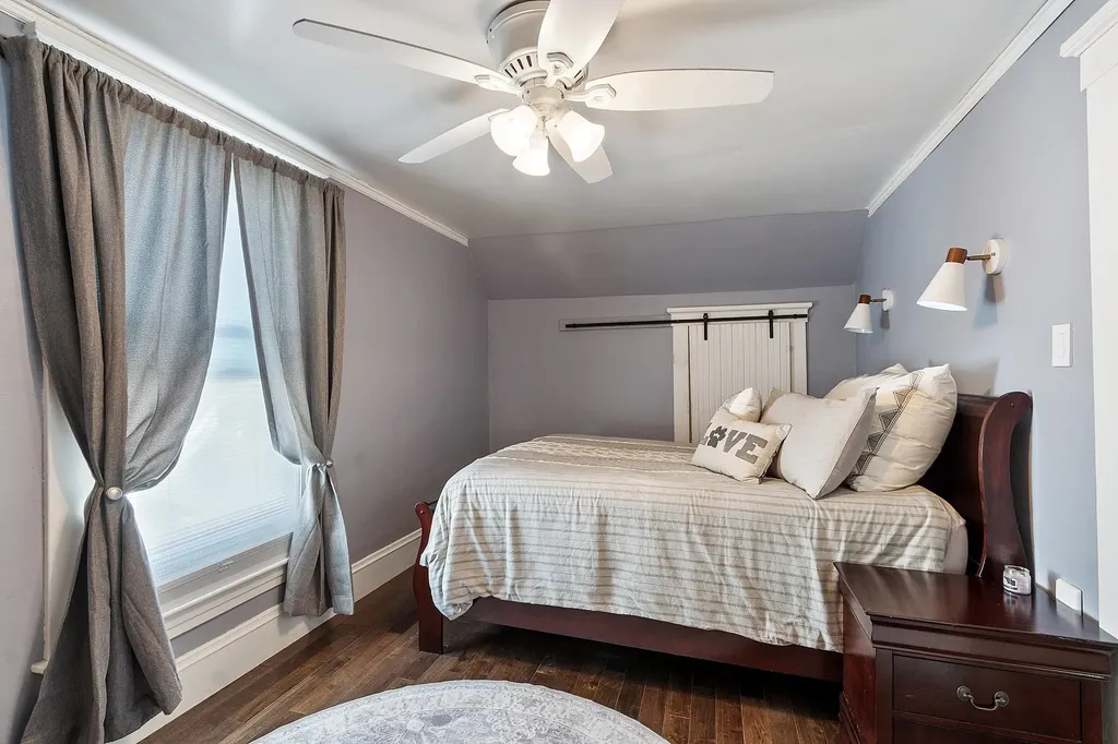 4 Cedar Street Derry NH 03038