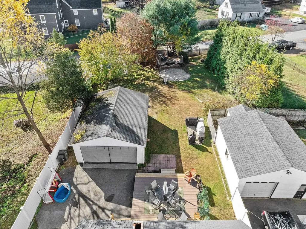 4 Cedar Street Derry NH 03038