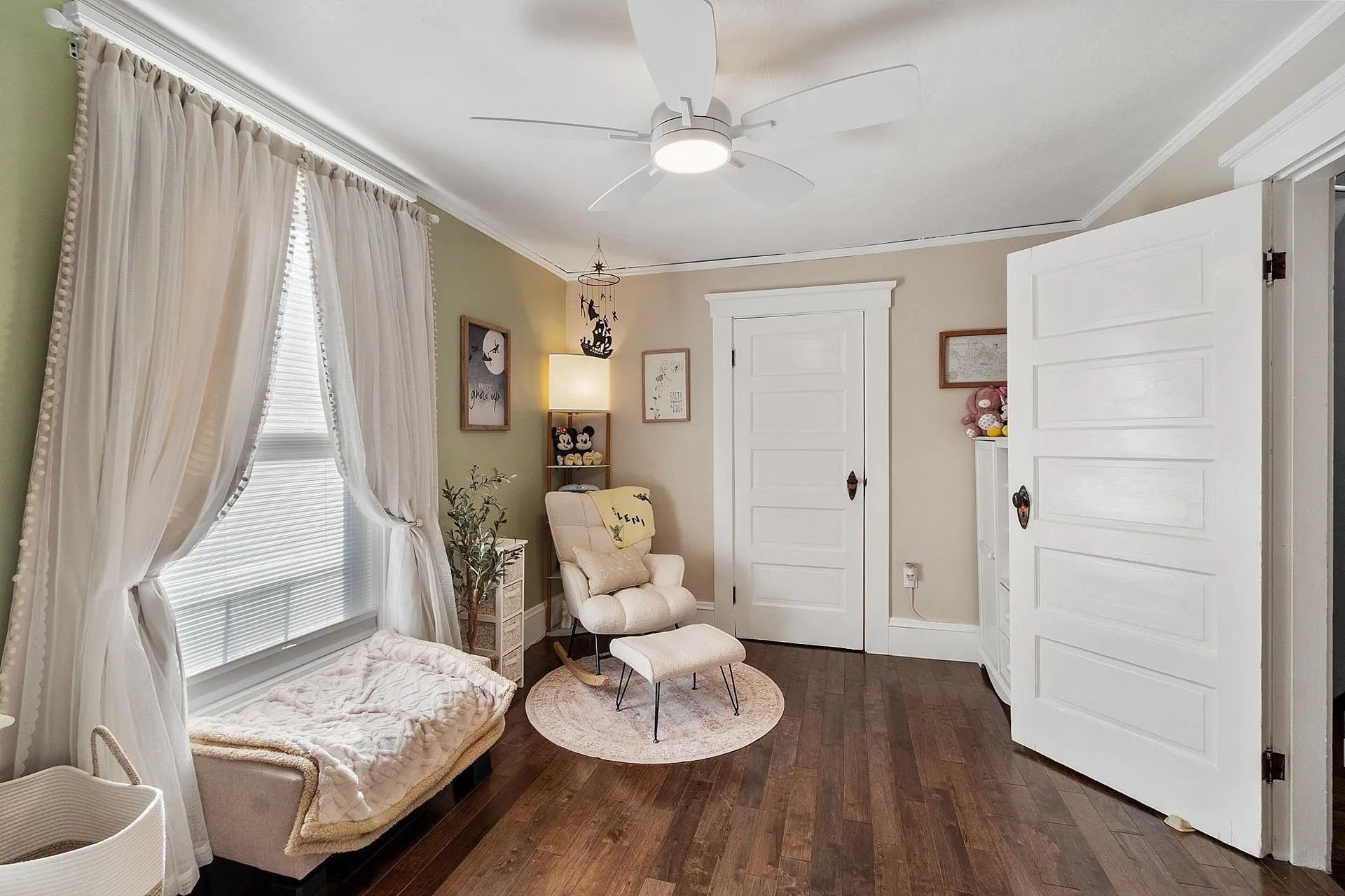 4 Cedar Street Derry NH 03038