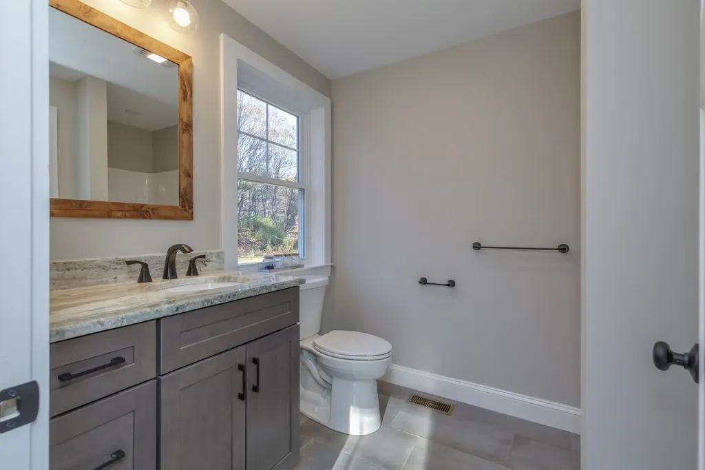 527 Northwest Road Canterbury NH 03224