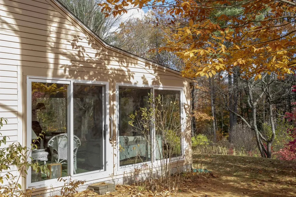 311 Old Street Road Peterborough NH 03458