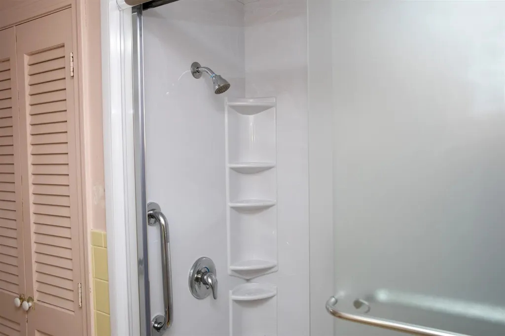 311 Old Street Road Peterborough NH 03458