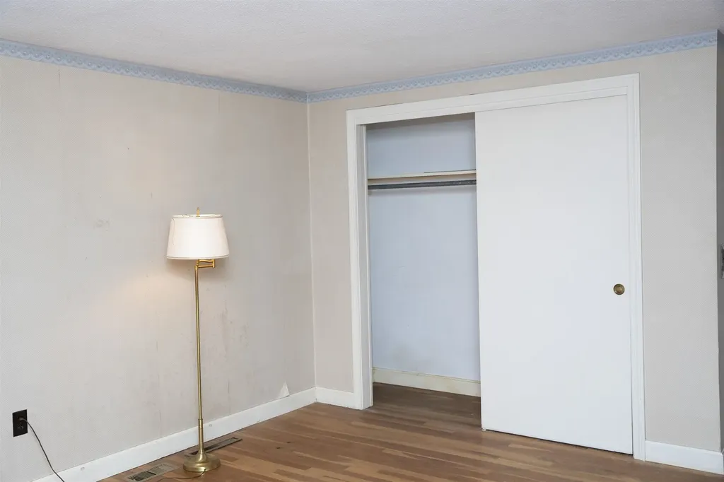 311 Old Street Road Peterborough NH 03458